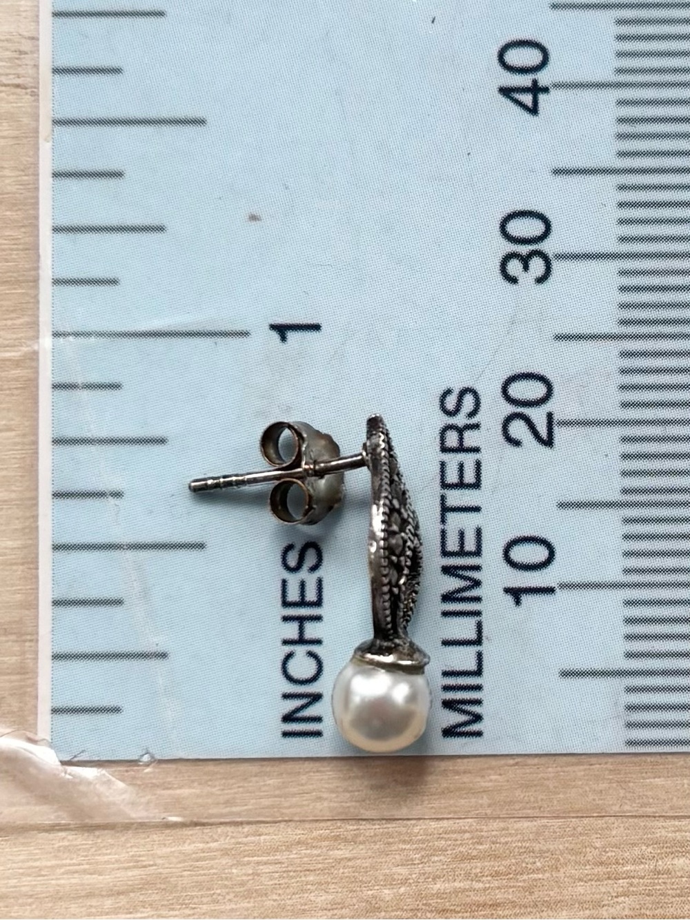 Estate Sterling Silver Pearl Drop Stud Earrings with Marcasite Detail - Picture 7 of 7